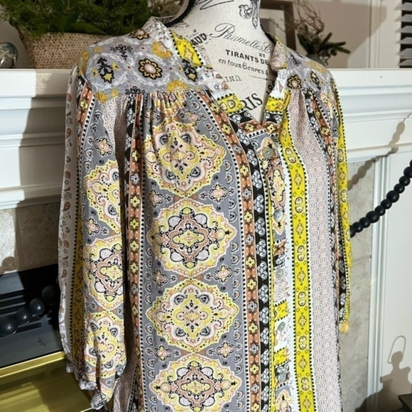 Fig And Flower for Anthropologie Multi Pattern Flowy Top - Picture 9 of 12